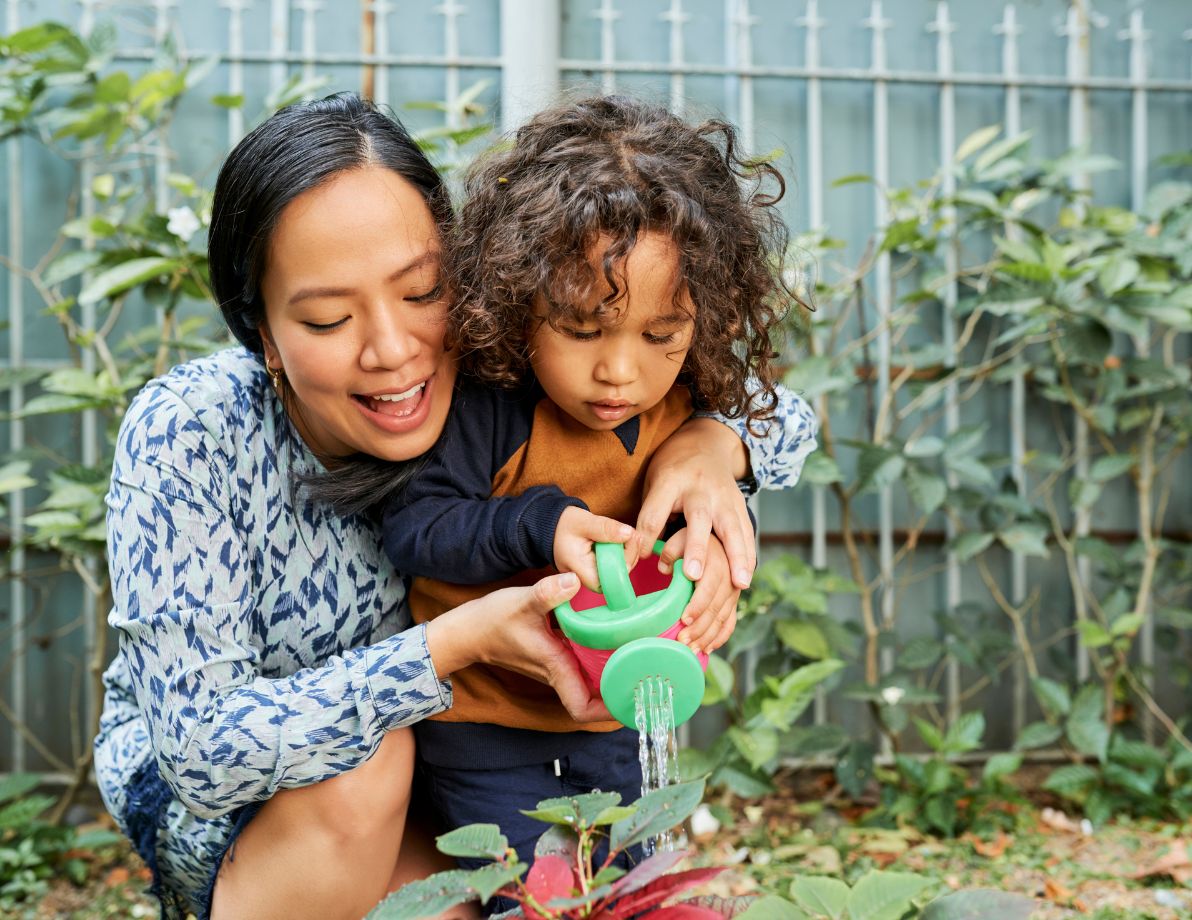 development_child_and_mom
