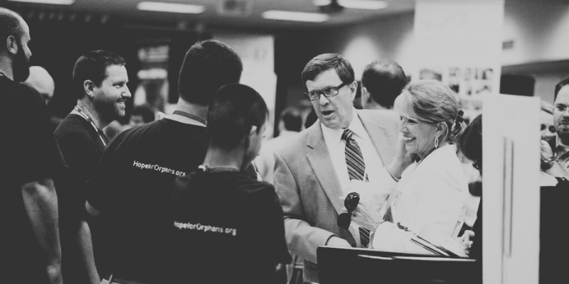 CT-article-Dennis-Barbara-Rainey