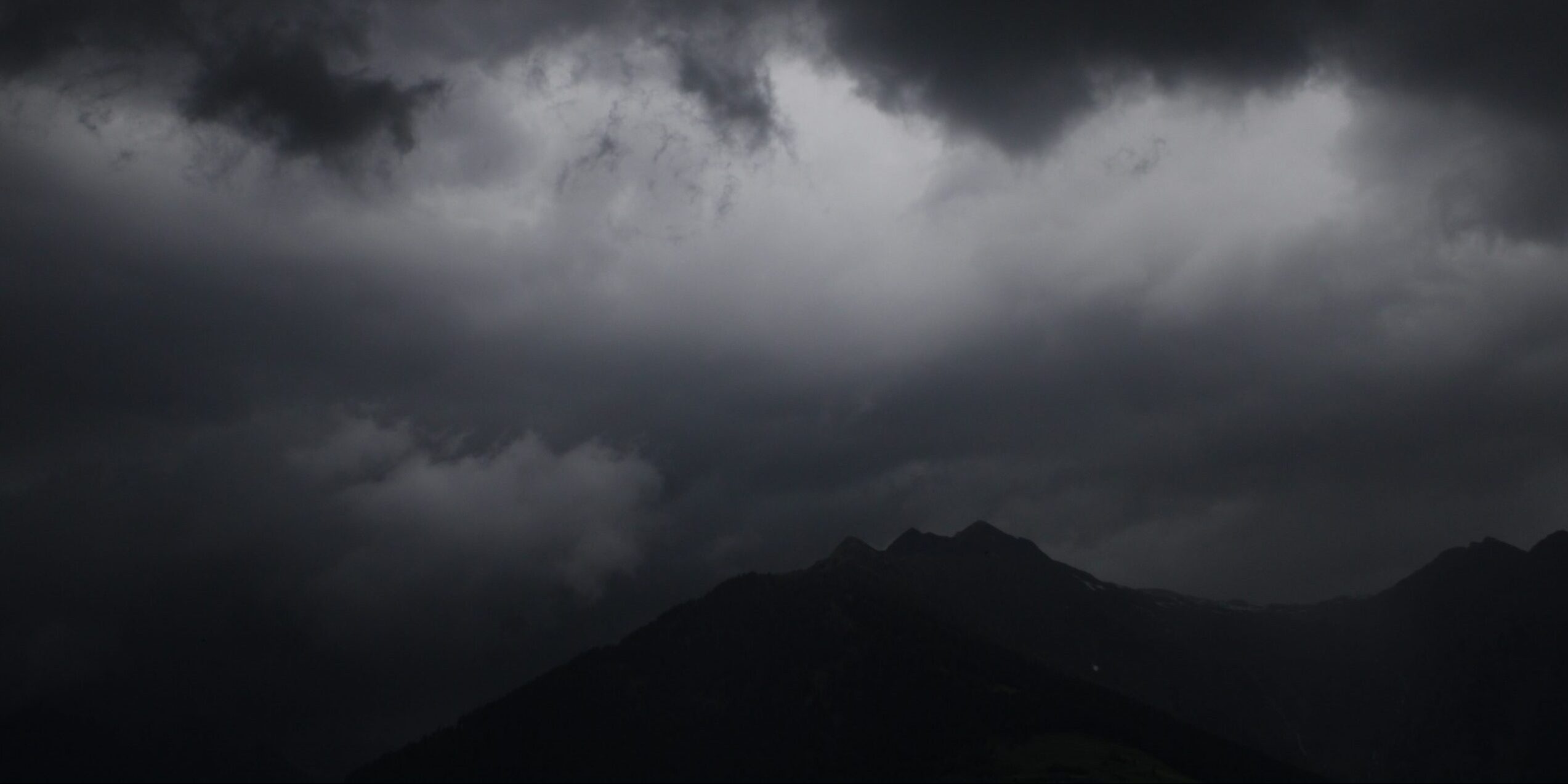 henrieke-fischer-04uG8WO8_28-unsplash-scaled-e1601607039663