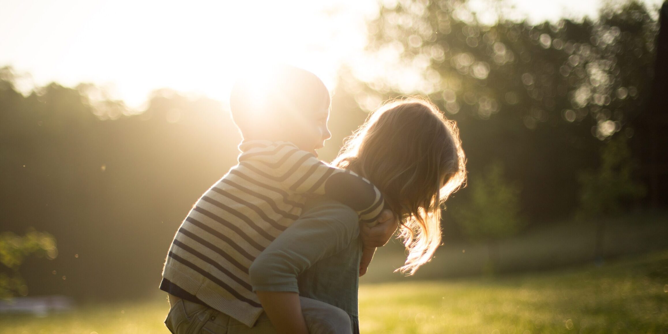 kids-piggyback-e1566588897948